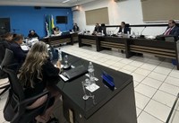 CÂMARA MUNICIPAL REALIZOU SESSÃO ORDINÁRIA NO DIA 04 DE NOVEMBRO