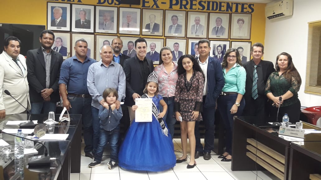 Moção de Aplauso n. 003/2019, a jovem Valentina