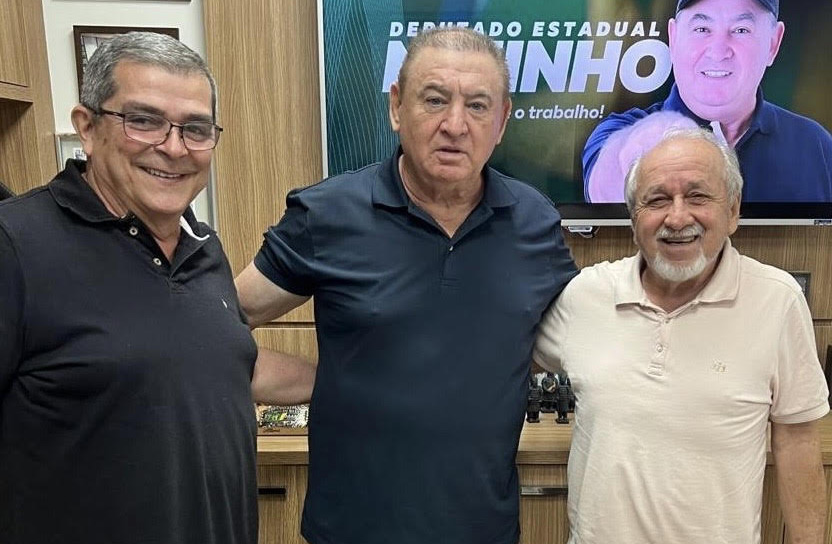 VEREADOR ARI BONILHA DESPACHA COM NININHO E VIABILIZA NOVOS RECURSOS PARA O MUNICÍPIO