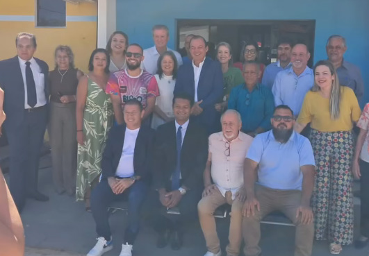 VEREADORES FIZERAM REUNIÃO COM PREFEITO BARGA ROSA.